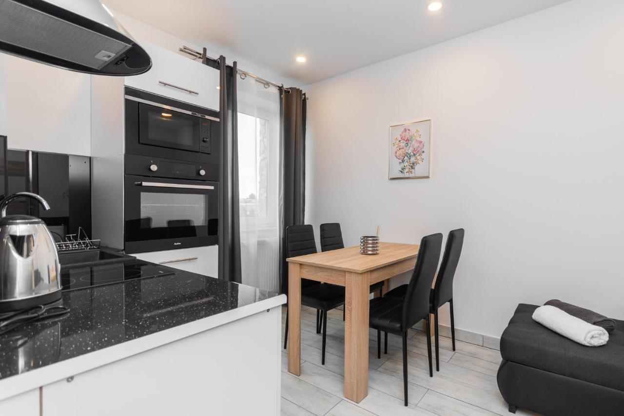 Vip House Apartamenty Sztutowo Eksteriør billede